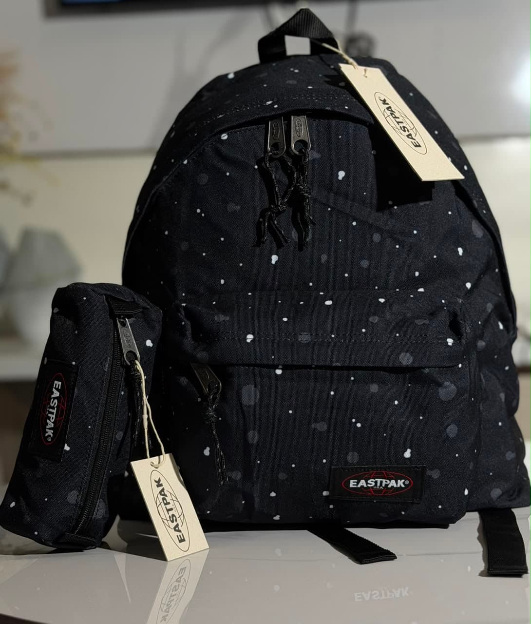 SAC EASTPAK 24LITRE MOTIF AVEC LA TROUSSE