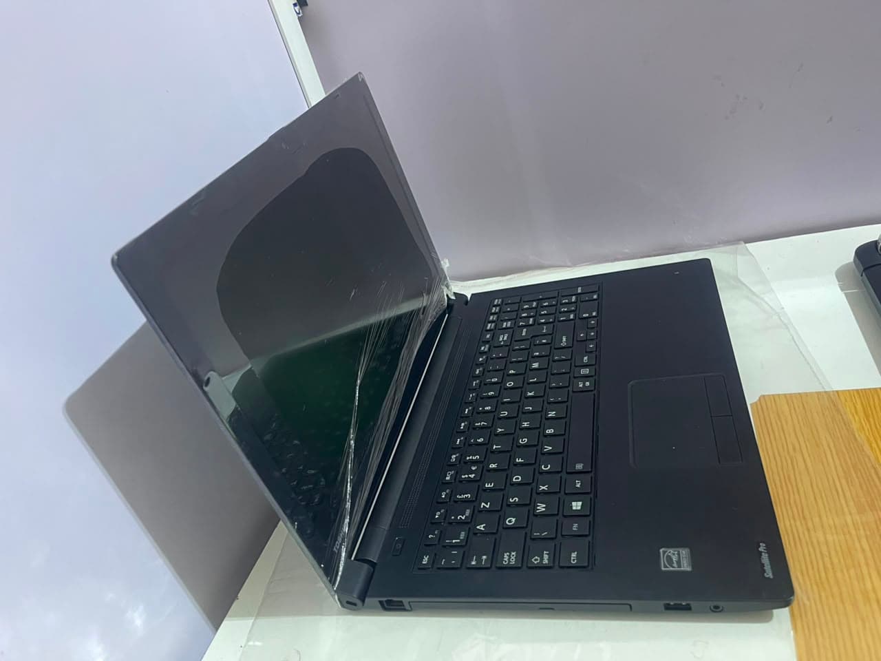 toshiba r50 corei3