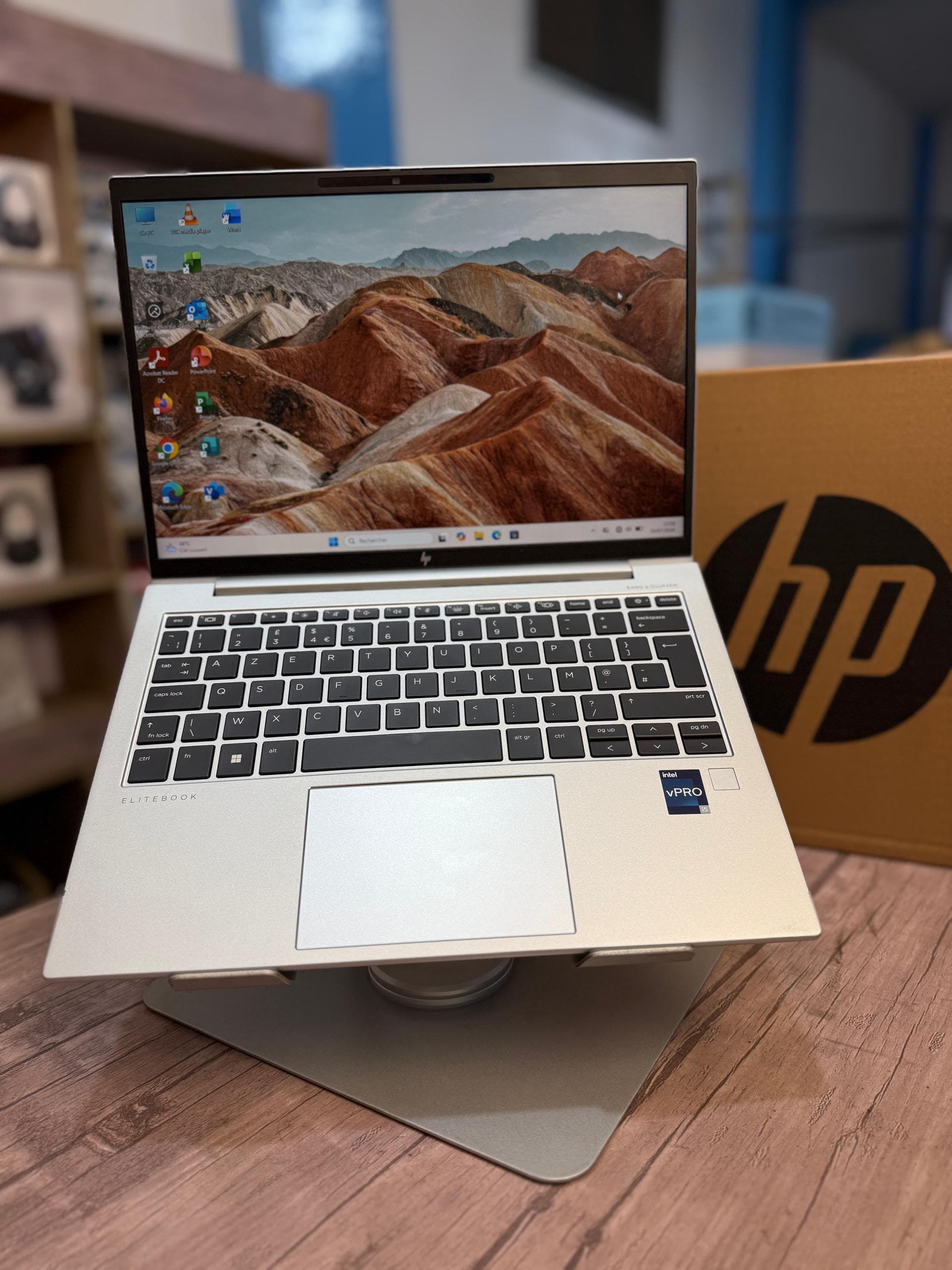 HP Elitebook 830 G9 *Neuf en carton* open box