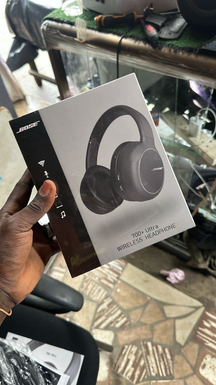 BOSE 700+ ultra